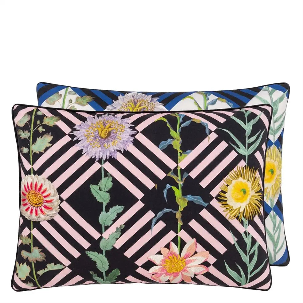 FLOWER'S GAME BOURGEON CUSHION 60X45CM