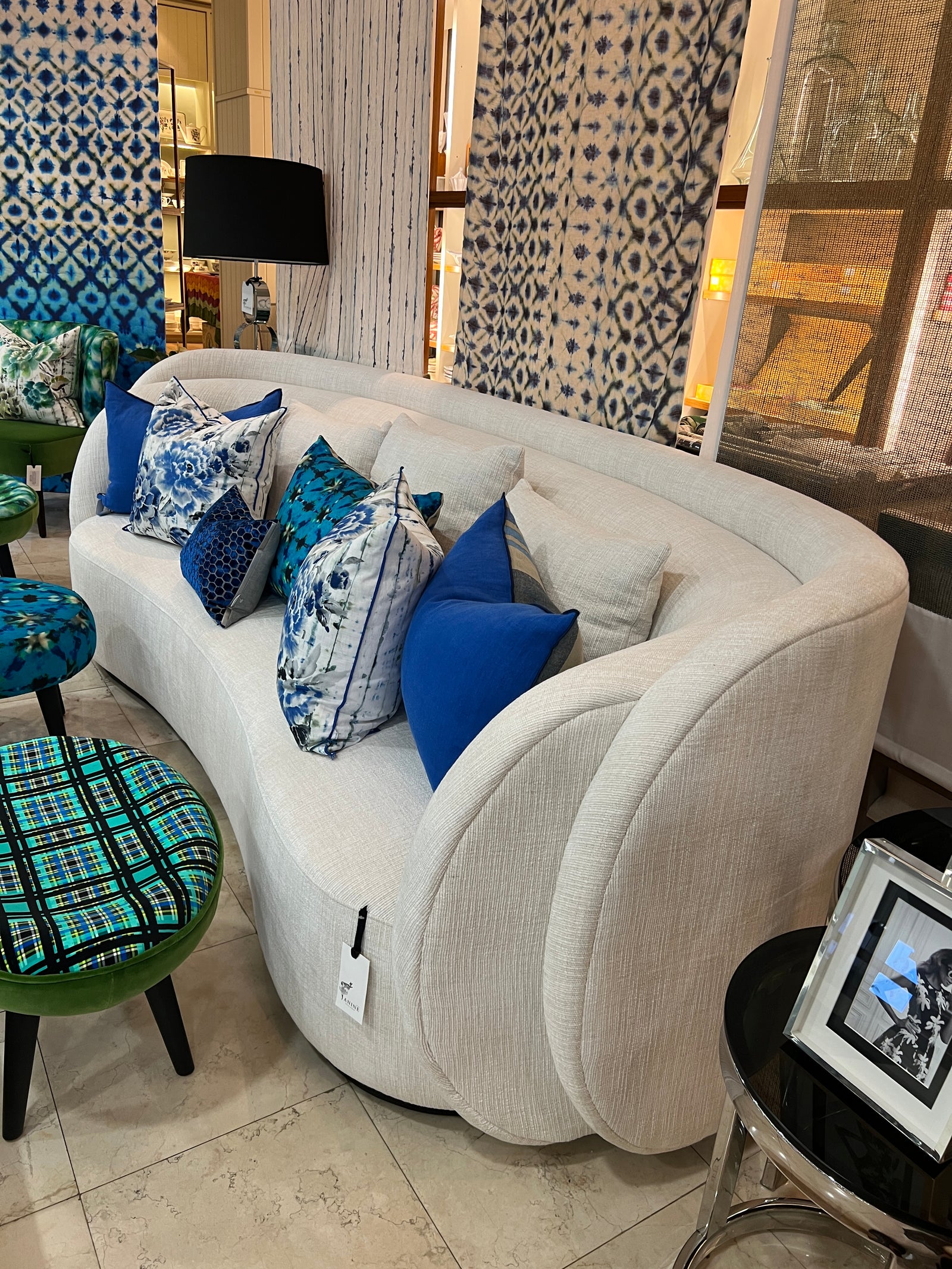 Sofa Curvina  264X108X82cm