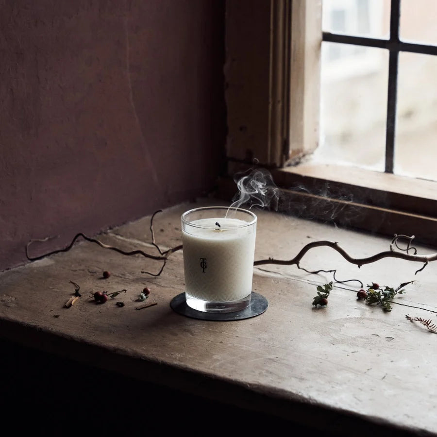 Village Classic Candle Rosemary & Eucalyptus